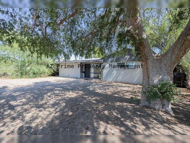 Primary Photo - 1808 W Thomas Rd