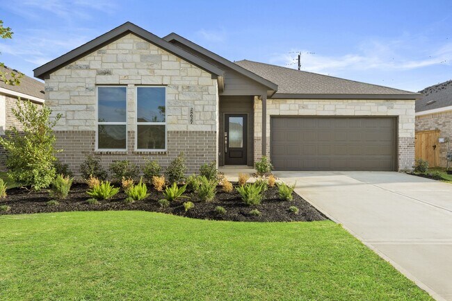 Primary Photo - Stunning 4-Bed, 2-Bath Newly Built Home!