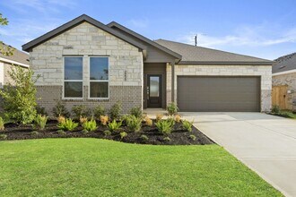 Building Photo - Stunning 4-Bed, 2-Bath Newly Built Home!