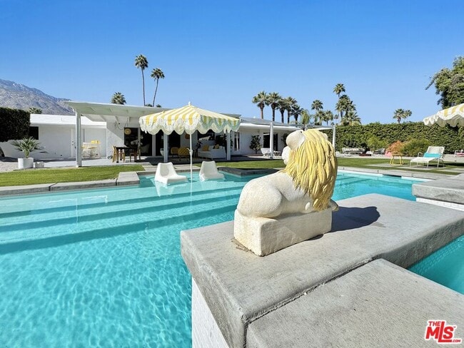 Building Photo - 2235 E Paseo Gracia