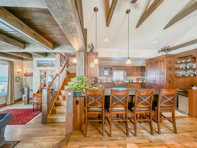 Building Photo - Enjoy Summer in Historic Breckenridge, Walk to Main Street! Bring your dog!