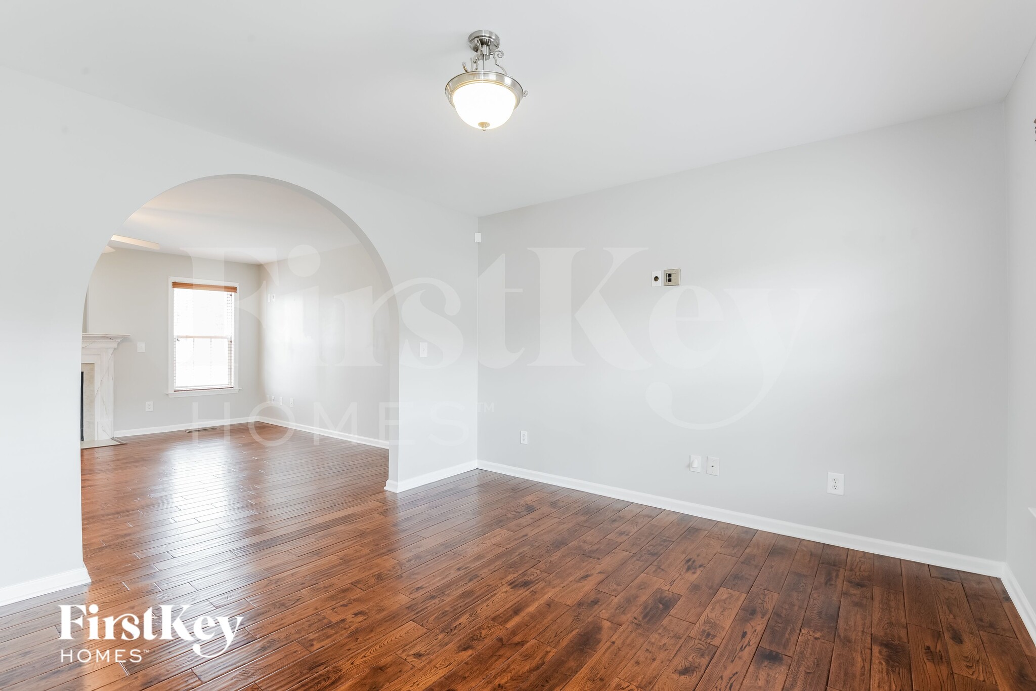 Building Photo - 6698 Knob Hill Ct