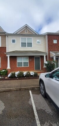 Building Photo - 1007 Wells Way