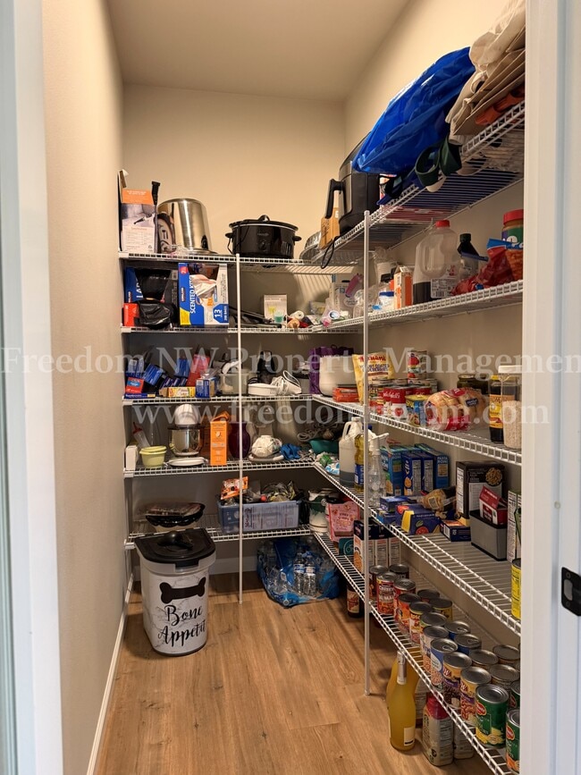 Building Photo - 17315 Pendleton St SW