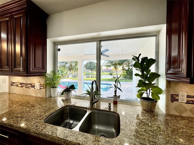 Building Photo - 481 W Tropical Way