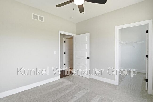 Building Photo - 837 Bushwood Way