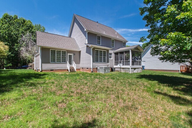 Building Photo - Move-In Ready Gem in Sought-After Dover Ridge!