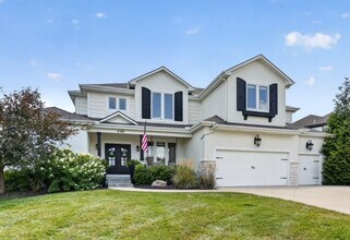 Building Photo - Luxury 5 Bed | 4.5 Bath Home | Flexible Leasing Options: 3+ Month & Long-Term Lease Options | Ful...