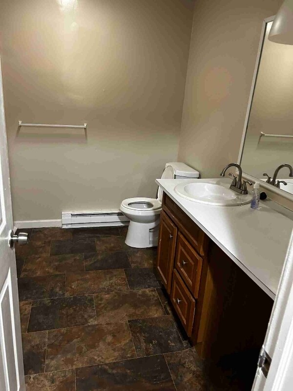 Building Photo - 609 Woodtick Rd