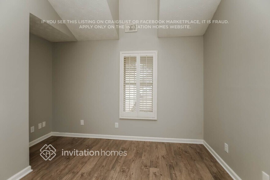 Building Photo - 2094 Corsica Way SW