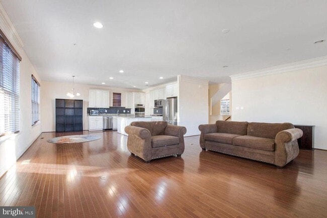 Building Photo - 3041 Bel Pre Rd