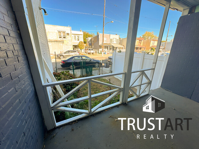 Building Photo - 1 Bedroom Apartment in Tacony, Philadelphia.