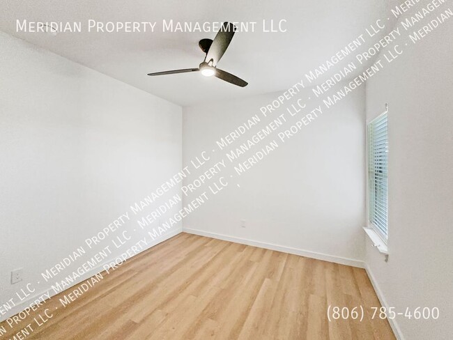Building Photo - 5805 URBANA-
