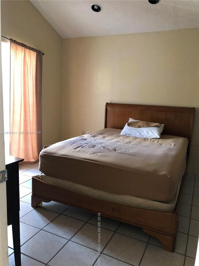 Building Photo - 13749 SW 147th Cir Ln