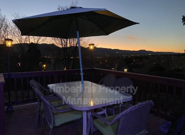 Building Photo - 7045 Sproul Ln