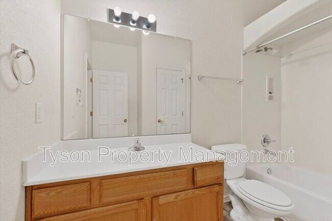 Building Photo - 1840 Bold Ruler St