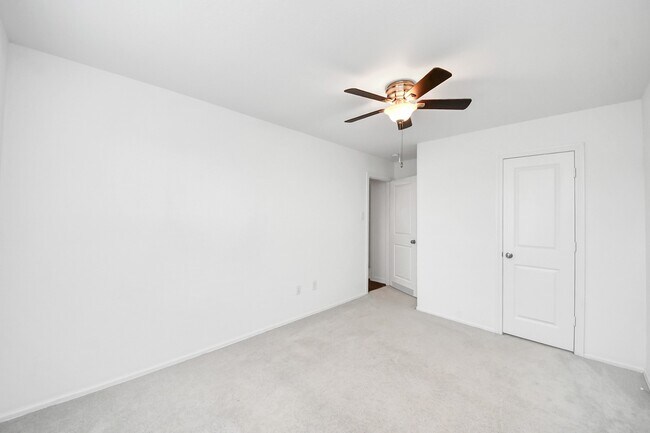 Building Photo - 26915 Wilderye Cv Ln
