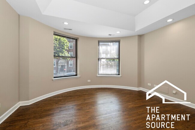 Building Photo - 4008 S Calumet Ave