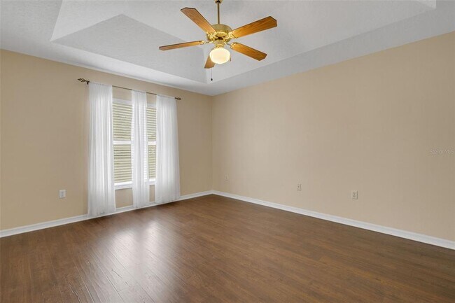 Building Photo - 654 Lake Clark Pl