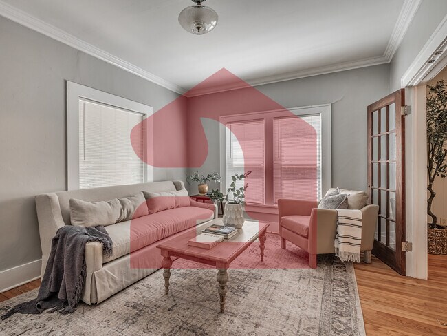 Building Photo - 1501 Gladstone Terrace