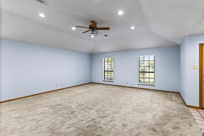 Building Photo - 2906 Avenue S