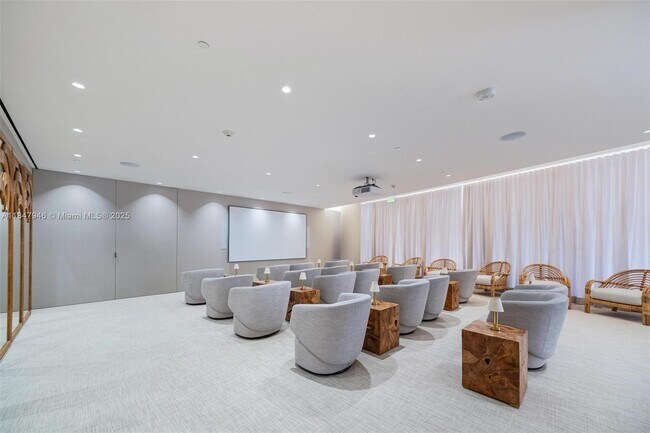 Building Photo - 9001 Collins Ave