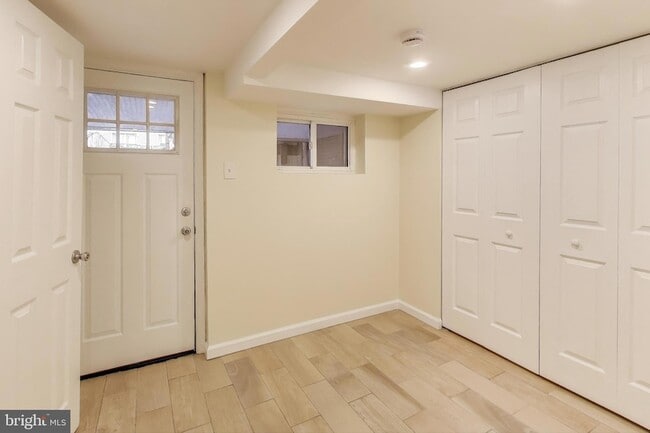 Building Photo - 628 Madison St NW