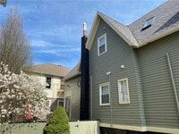 Building Photo - 481 Pine St
