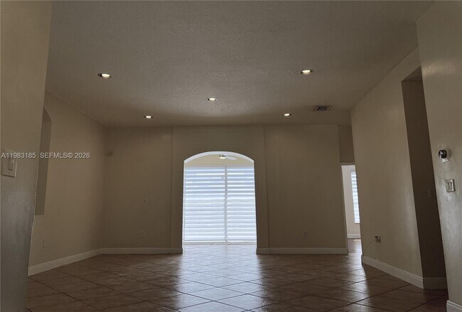 Building Photo - 15840 SW 151st Terrace