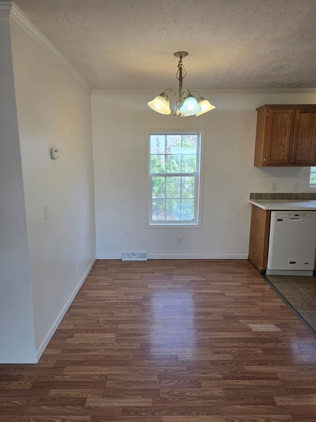 Building Photo - 18237 Loyalty Ln
