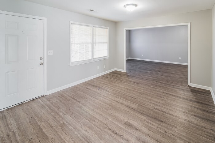 Building Photo - 4429 Clovewood St