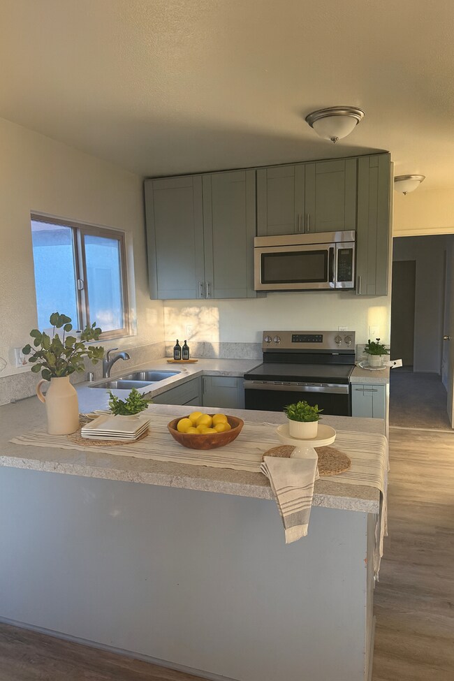 Building Photo - 5422 Adobe Falls Rd