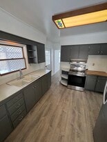 Building Photo - 531 Chicora Rd