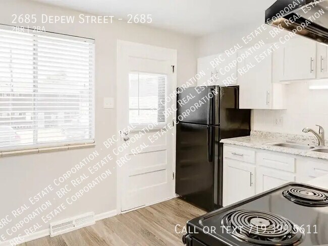Building Photo - 2685 Depew St