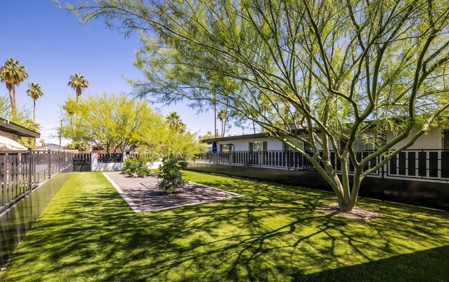 Building Photo - 6707 E Monterey Way