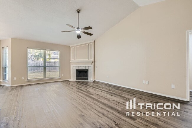 Building Photo - 112 Browning Ln
