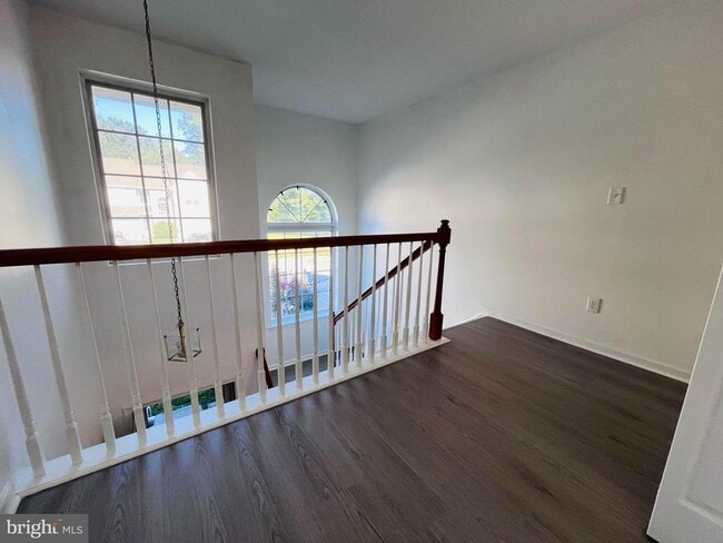 Building Photo - 204 Beckington Ct