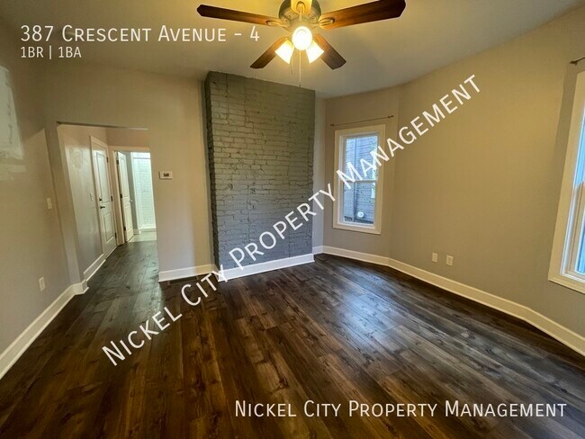 Building Photo - 387 Crescent Ave