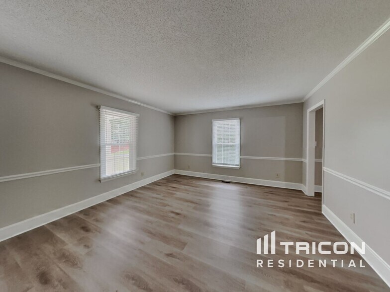 Building Photo - 5710 Windworth Dr