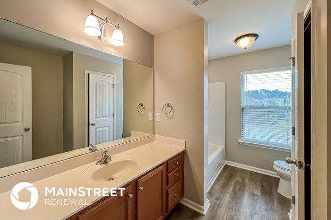 Building Photo - 6421 Cheshire Cove Dr