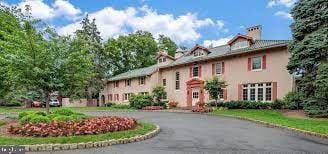 Building Photo - 104 Sayre Dr