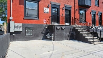 Building Photo - 63 N 7th St