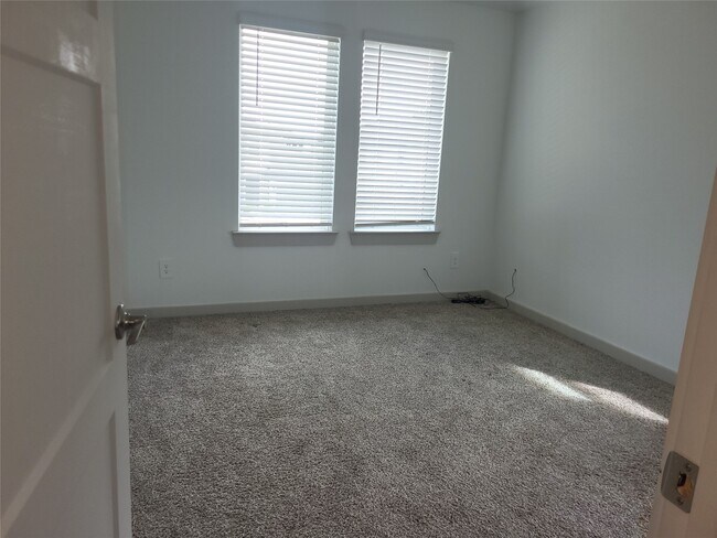 Building Photo - 22527 Cappella Vlg Ln