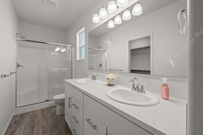 Building Photo - 2023 Hayden 3BR-2BA townhome in Redmond's Dry Canyon Community