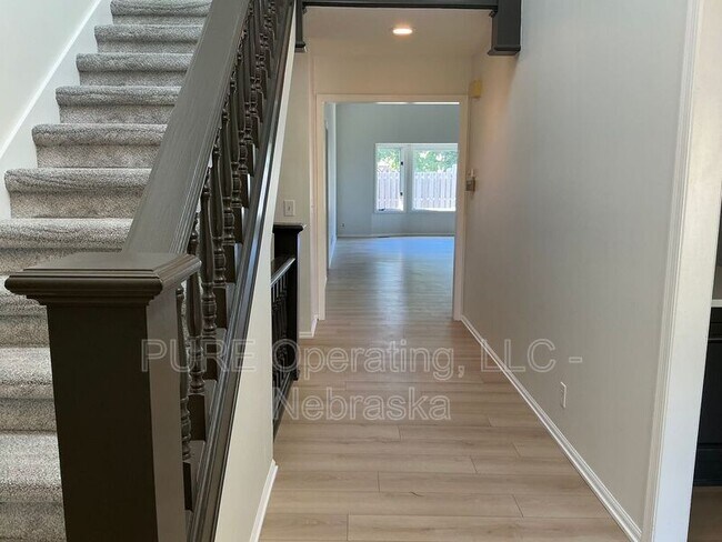 Building Photo - 15527 Mason Cir