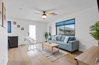 Building Photo - 4407 N 13th Pl