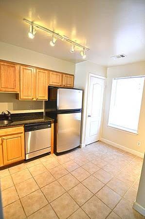 Building Photo - 14105 Yorkshire Woods Dr