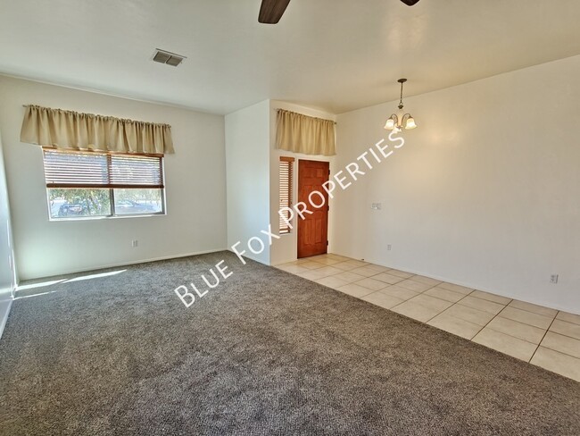 Building Photo - 7063 W Autumn Dew Ct