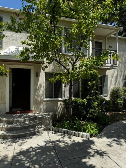 Building Photo - 309 Birmingham Rd