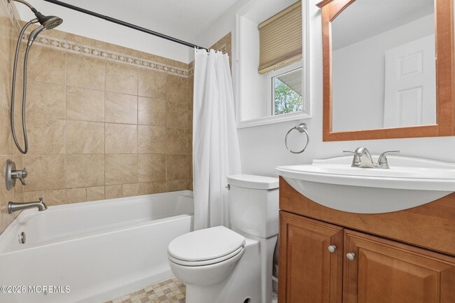 Building Photo - 1425 Amsterdam Ave